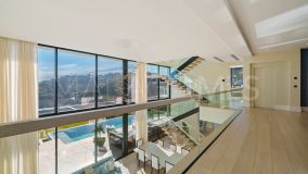 Villa for sale in El Madroñal, Benahavis