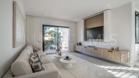 Apartment for sale in Altos Reales, Marbella Golden Mile
