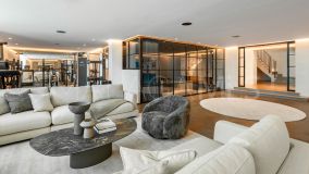 Villa for sale in Marbella Club Golf Resort, Benahavis