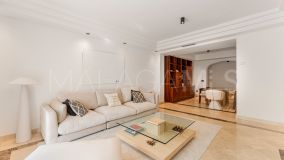Lägenhet for sale in Sierra Blanca, Marbella Golden Mile