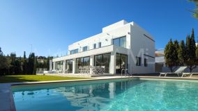 Villa zu verkaufen in Lagomar, Nueva Andalucia