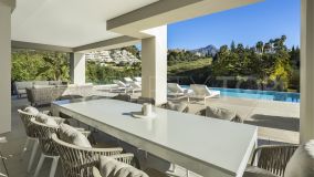 5 bedrooms villa for sale in Haza del Conde