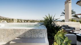 Penthouse for sale in Palacetes Los Belvederes, Nueva Andalucia