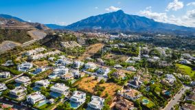 Plot in Haza del Conde for sale