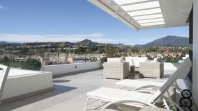 Penthouse for sale in Cataleya, Estepona East