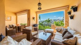 Apartamento en venta en El Campanario, Estepona Este