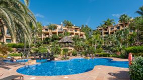 Apartment for sale in El Campanario, Estepona