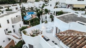 Penthouse for sale in Coto Real, Marbella Golden Mile