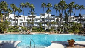 Apartment for sale in Marina de Puente Romano, Marbella Golden Mile