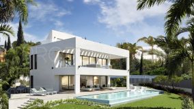Brand new villa in the popular beachside area of Guadalmina Baja!
