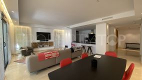 Apartamento planta baja en venta de 3 dormitorios en Imara