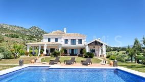 Villa for sale in Marbella Club Golf Resort, Benahavis