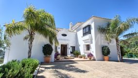 Villa for sale in Marbella Club Golf Resort, Benahavis