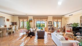 Villa for sale in Los Flamingos, Benahavis