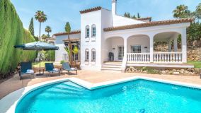 Villa for sale in Marbella Country Club, Nueva Andalucia