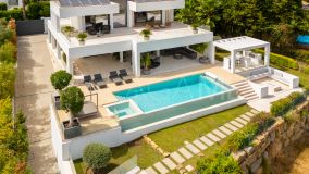 Villa zu verkaufen in Los Naranjos Golf, Nueva Andalucia