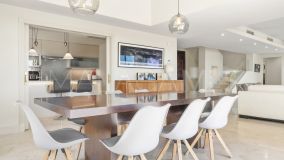 Villa for sale in La Paloma, Manilva