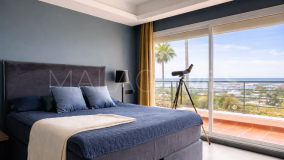 Apartment for sale in Magna Marbella, Nueva Andalucia