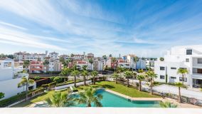 Penthaus zu verkaufen in Cortijo del Golf, Estepona Ost