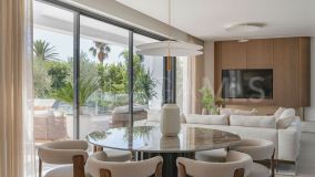 Villa for sale in Marbesa, Marbella Est