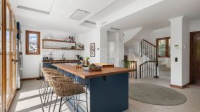 Villa zu verkaufen in La Resina Golf, Estepona Ost