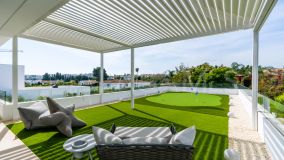 Villa for sale in Linda Vista Baja, San Pedro de Alcantara
