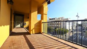 For sale apartment with 3 bedrooms in Los Naranjos