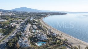 Ground Floor Apartment for sale in Bahía del Velerín, Estepona East