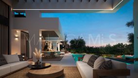 Villa for sale in Los Naranjos Golf, Nueva Andalucia