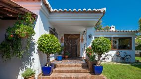 Villa zu verkaufen in Linda Vista Baja, San Pedro de Alcantara