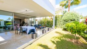 Villa en venta en San Pedro Playa, San Pedro de Alcantara