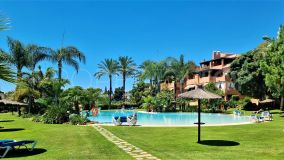 Apartment with 3 bedrooms for sale in Alhambra del Golf