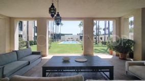 SPECTACULAR VILLA WITH 16 ROOMS IN THE HEART OF PASEO DEL PARQUE, SOTOGRANDE