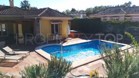Villa for sale in Sotogrande Bajo with 5 bedrooms