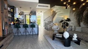 Reihenhaus zu verkaufen in Bahia de las Rocas, Manilva