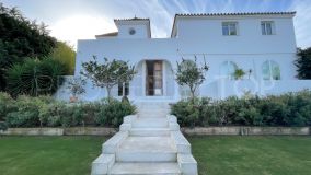 For sale villa with 5 bedrooms in Zona B