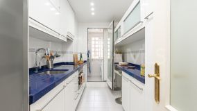 Zweistöckiges Penthouse zu verkaufen in Los Pinos de Nagüeles, Marbella Goldene Meile