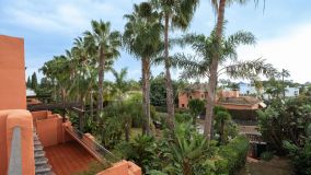 Parhus for sale in Altos de Puente Romano, Marbella Golden Mile