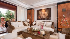 Parhus for sale in Altos de Puente Romano, Marbella Golden Mile