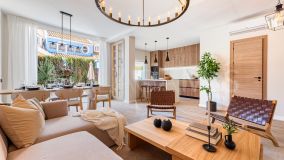 Adosado en venta en Nueva Andalucia, Marbella
