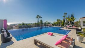 Stunning villa with sea panoramic views in Elviria, Marbella