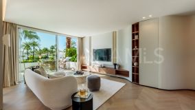Takvåning for sale in Beach Side New Golden Mile, Estepona Öst