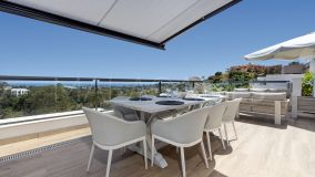 Penthouse for sale in Los Naranjos, Nueva Andalucia
