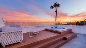 Chalet zu verkaufen in New Golden Mile, Estepona Ost