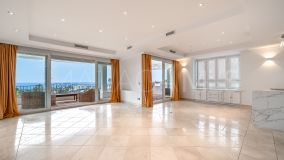 Chalet for sale in Rio Real, Marbella Öst