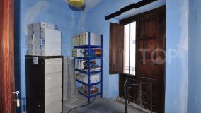 For sale house in Casco antiguo with 4 bedrooms