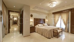 For sale apartment with 4 bedrooms in L'Eixample