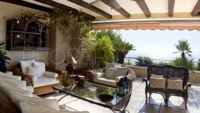 Luxury apartment with views of the Mediterranean in Altea, Alicante.
