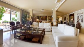 Buy Altea Hills apartment with 4 bedrooms