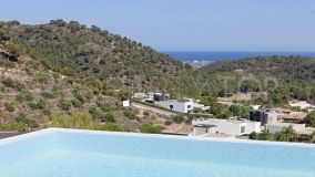 6 bedrooms villa in Los Monasterios for sale